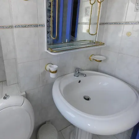 Deja Blue Maisonette Ll Holiday home