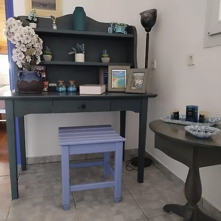 Deja Blue Maisonette Ll Holiday home *
